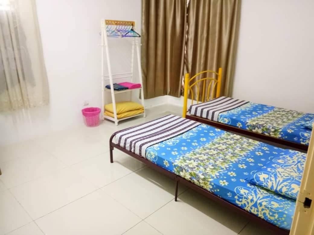 Ambangan Height Sp Holiday home